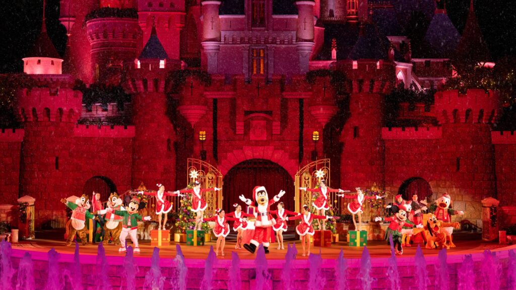 Santa Goofy’s Magical Snowfall